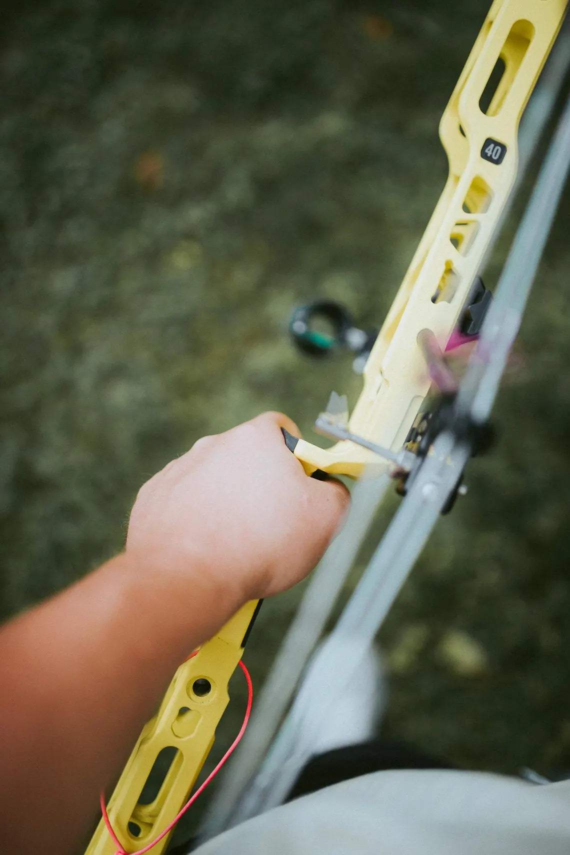 Platines de grip Piraw pour Arc Mathews